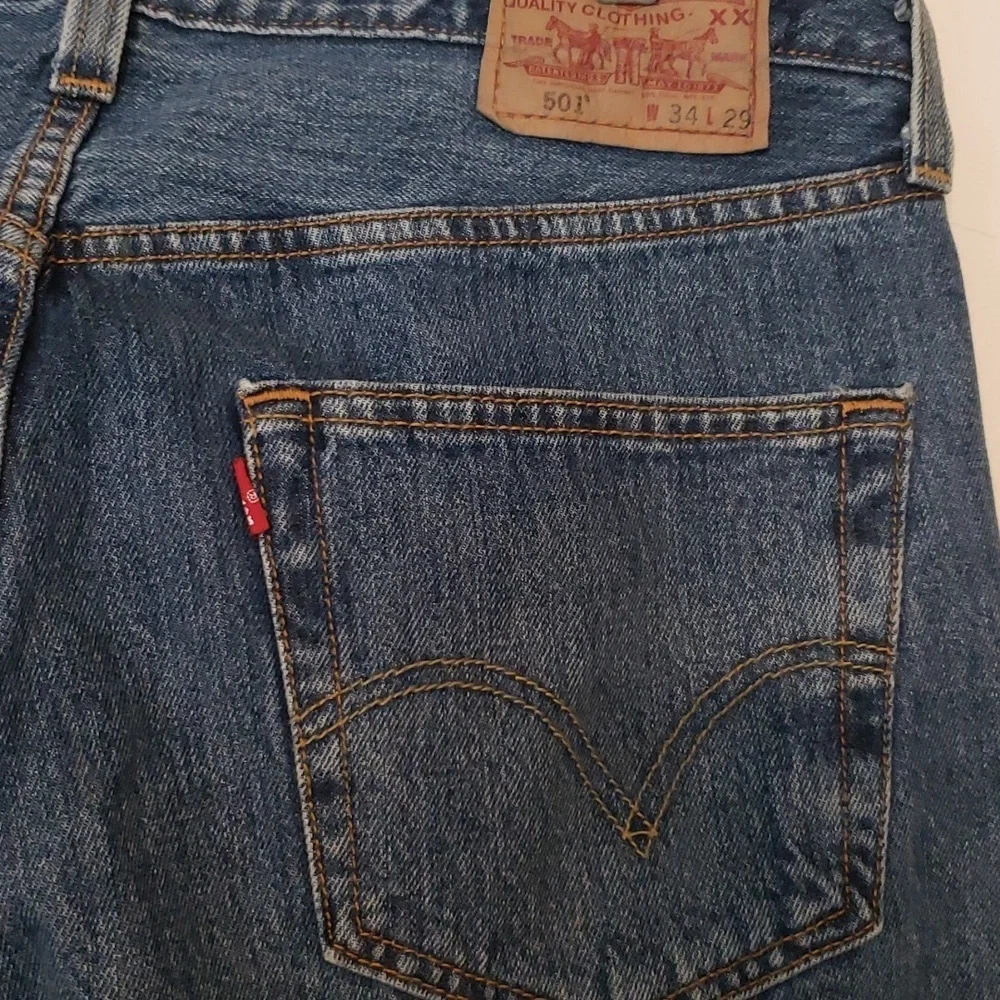 501® ORIGINAL FIT MEN'S JEANS - Picture 8 of 9